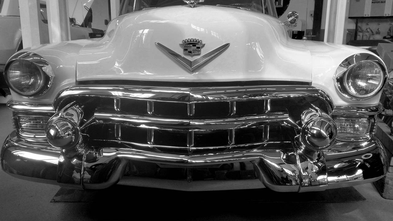 Cadillac 1953 grill